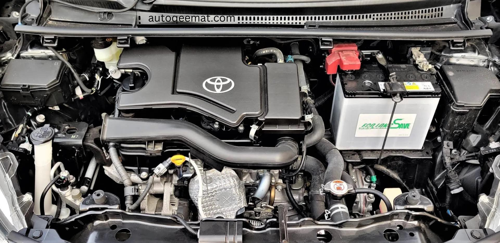 Toyota vitz 2024 engine