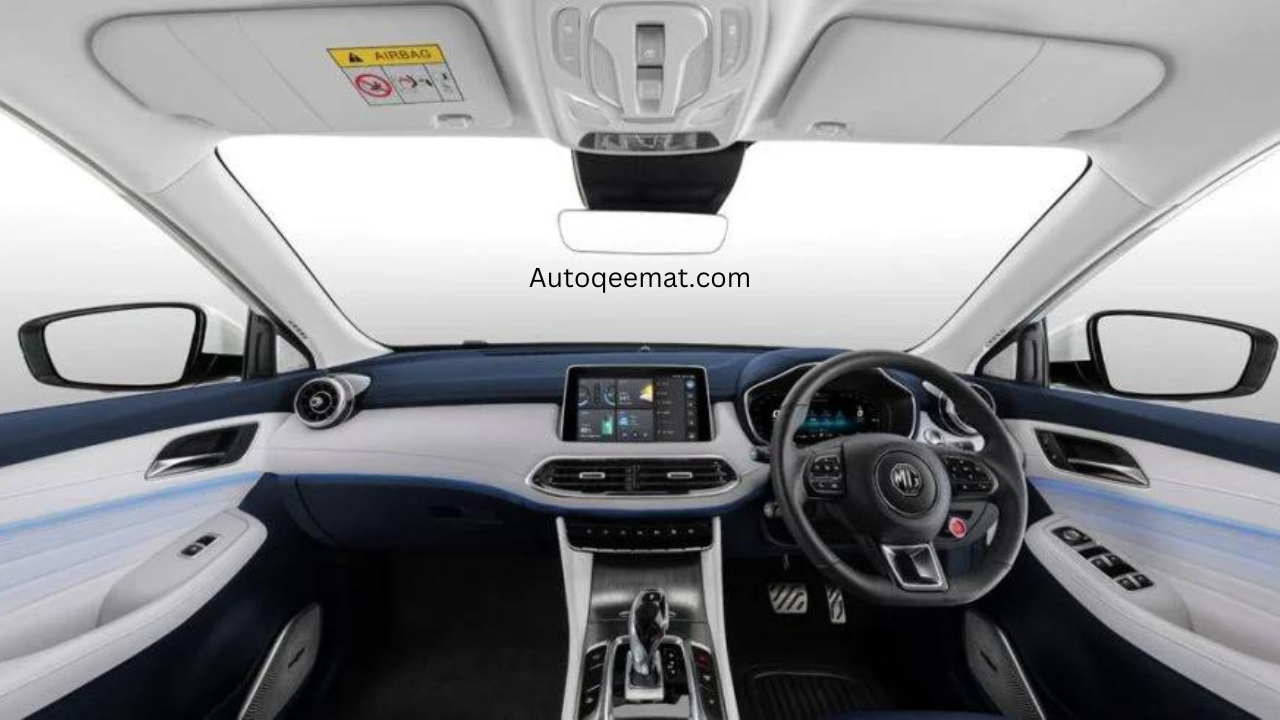 MG HS PHEV 2024 interior.