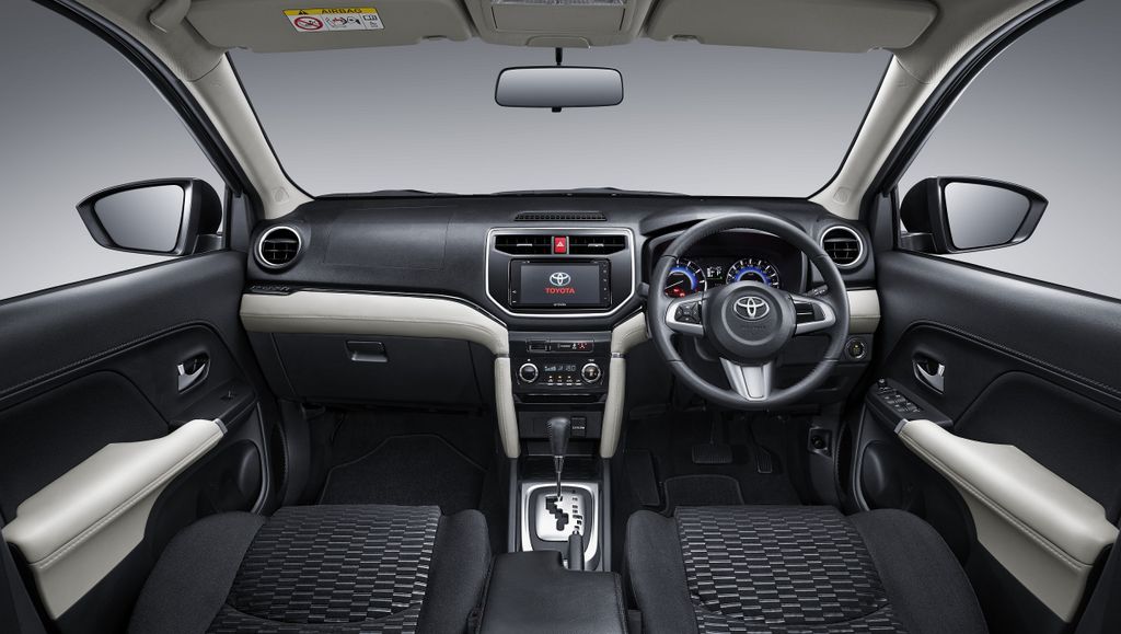 TOYOTA RUSH 2024 interior